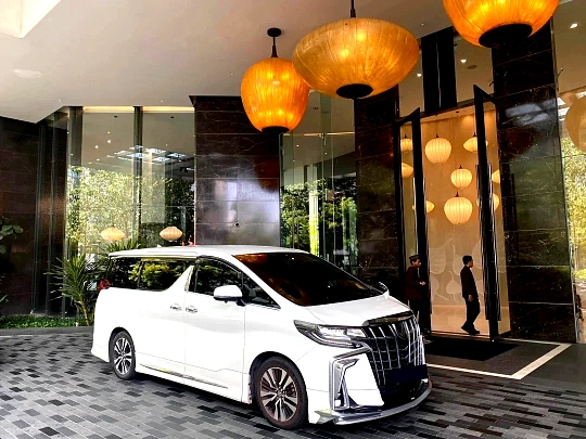 深港包车服务助力影响力投资国际论坛:跨境商务出行的专业解决方案